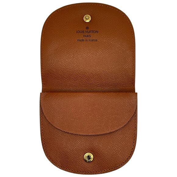 53. Louis Vuitton Monogram Coin Pouch - Picture 4 of 15